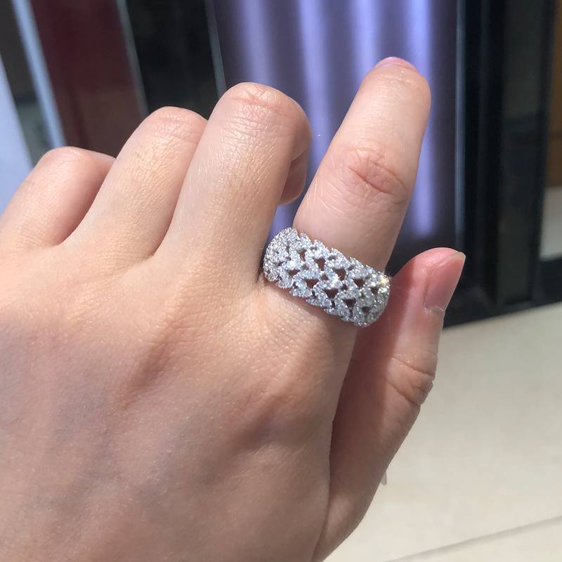 Affordable Luxury满钻排戒S925银镀白金Women's Ring定制选款副石Moissanite2.1ct